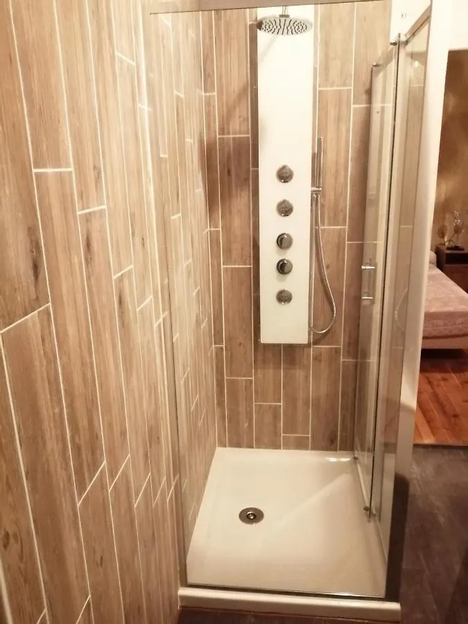 ** Bed & Breakfast Rose Des Alpes Bed and Breakfast Serres  Frankrijk